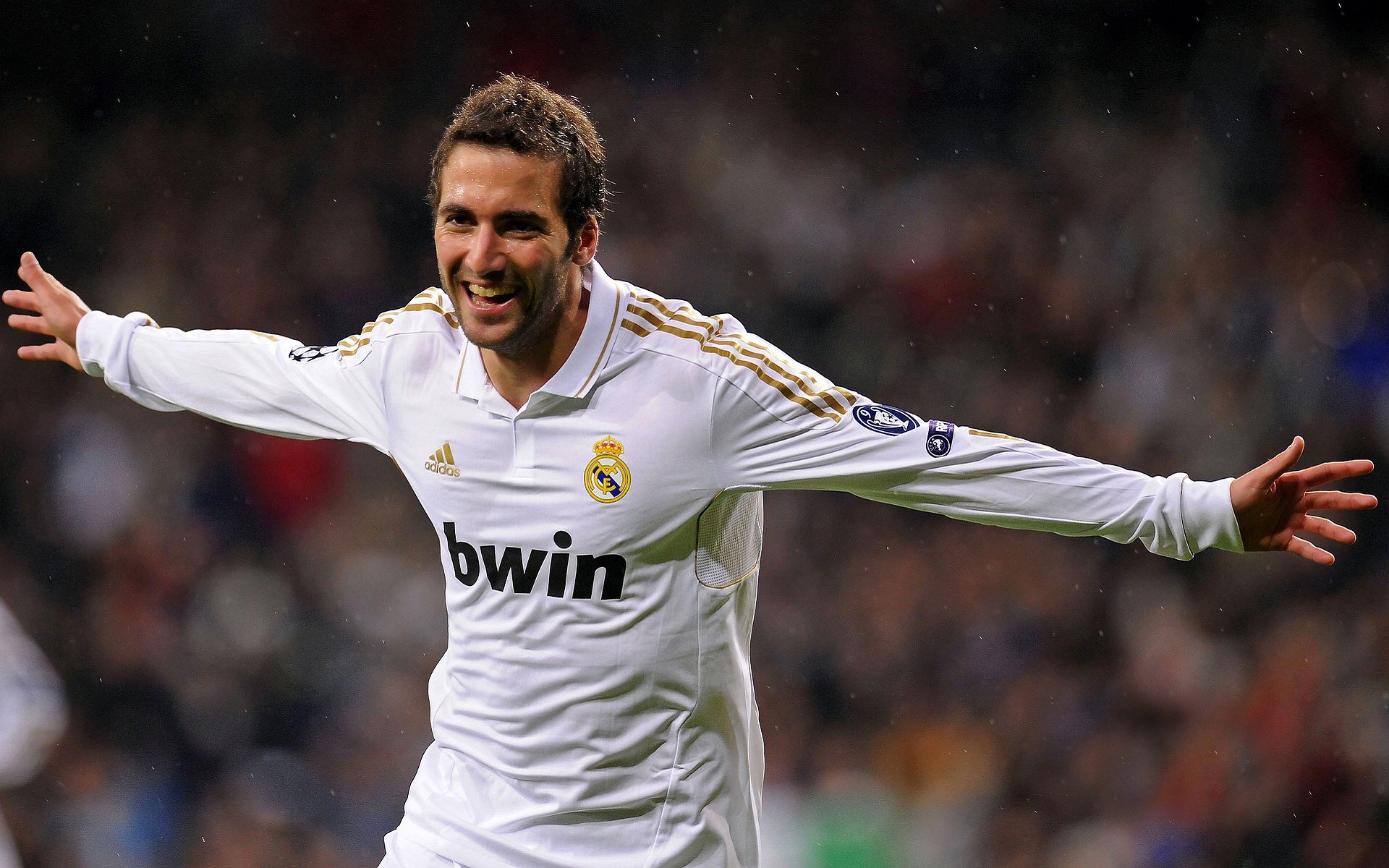 阿圭罗关键一击定乾坤，埃及强势晋级书写马赛新篇章