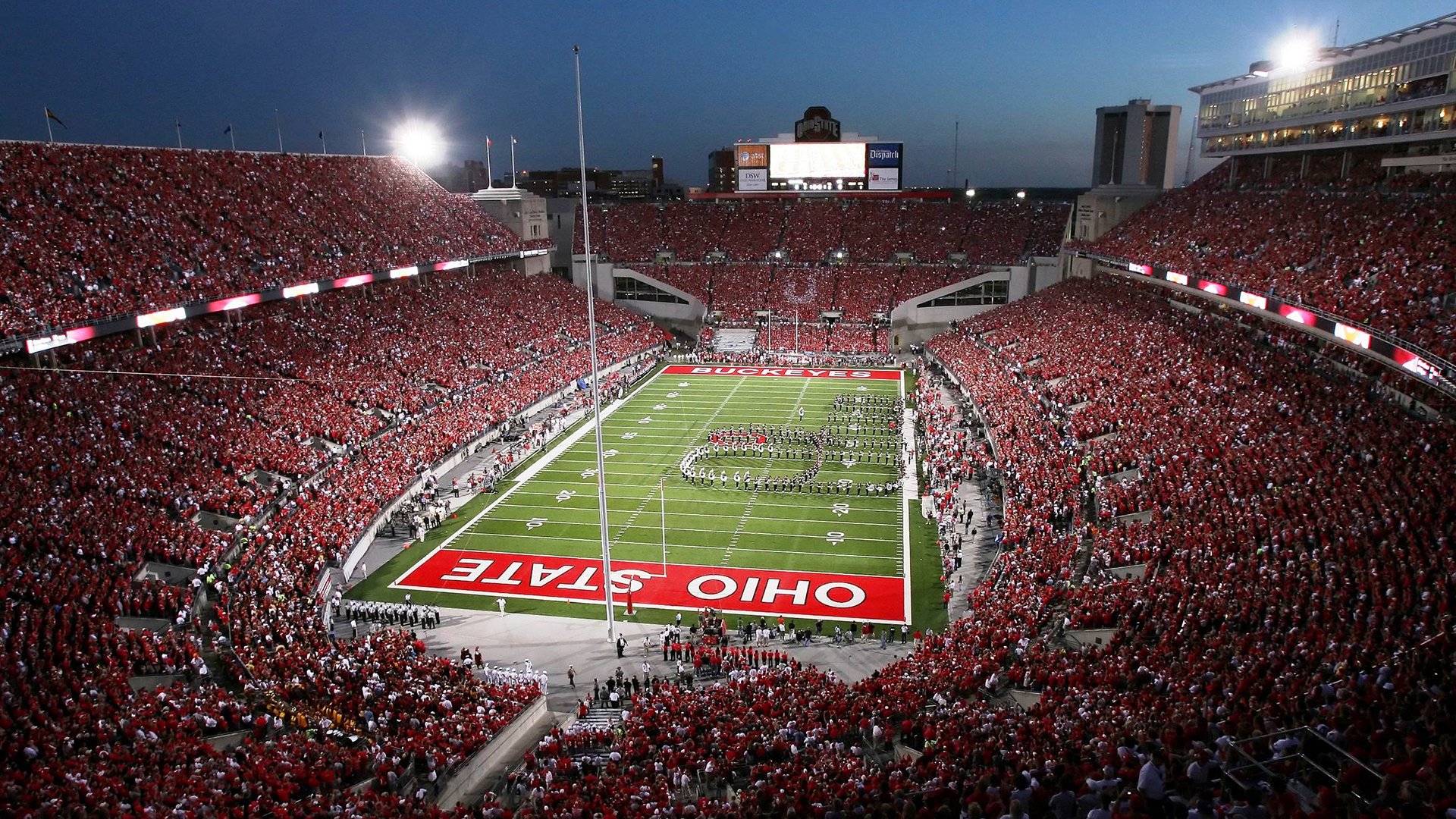 法拉利绝杀索伯车队，拉塞尔状态火热预示新赛季格局