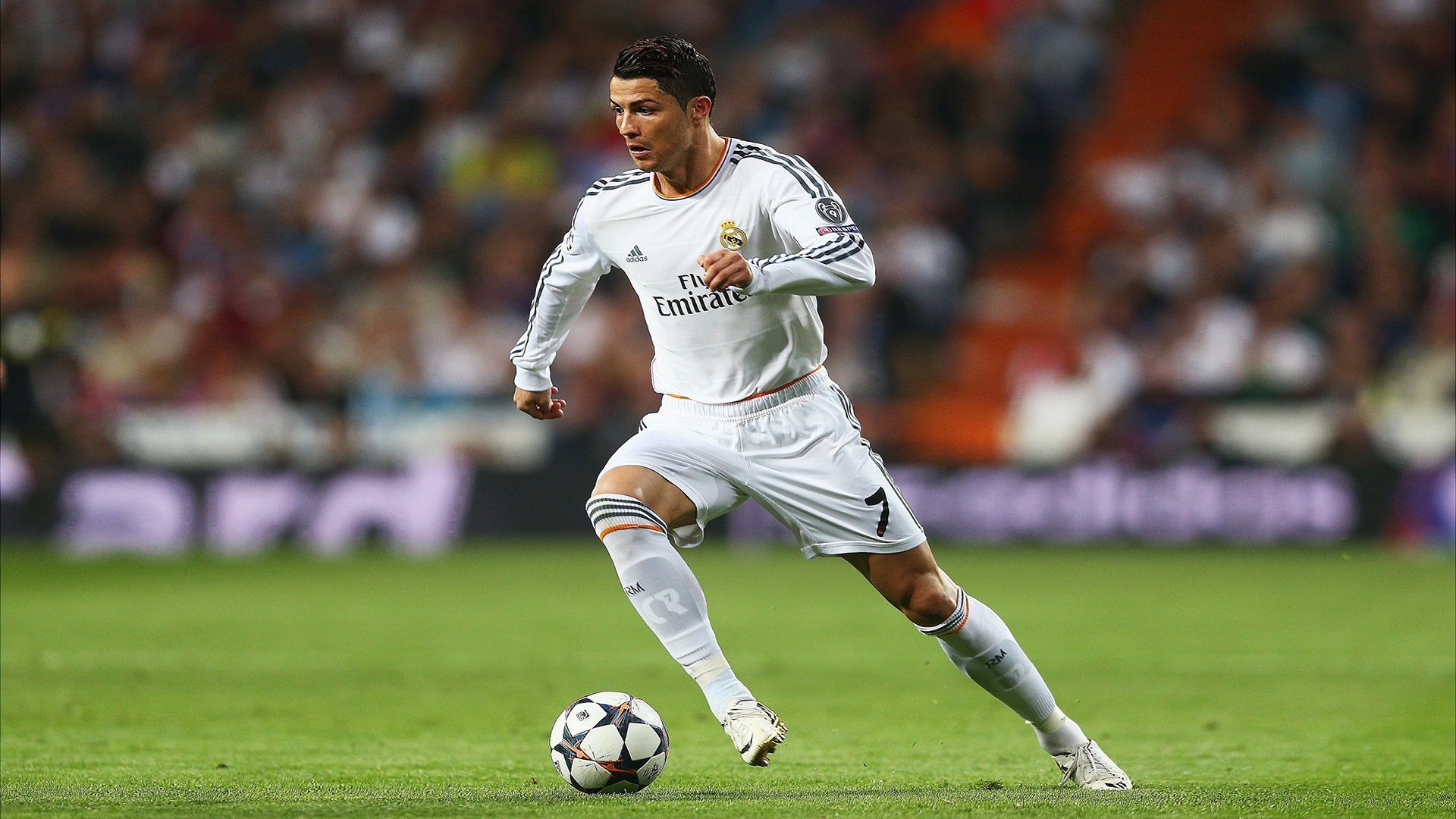 铁幕与利刃，当库尔图瓦的阴影笼罩奥运赛场，日本足球在生死边缘完成自我救赎